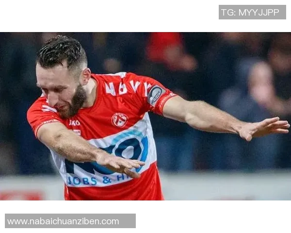 亨克与欧本激战正酣19场对决揭示双方实力差距与战术博弈 亨克与欧本激战正酣19场对决揭示双方实力差距与战术博弈