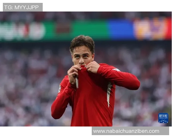 狼队与曼联激战正酣赛直播全程回顾与精彩瞬间解析 狼队与曼联激战正酣赛直播全程回顾与精彩瞬间解析